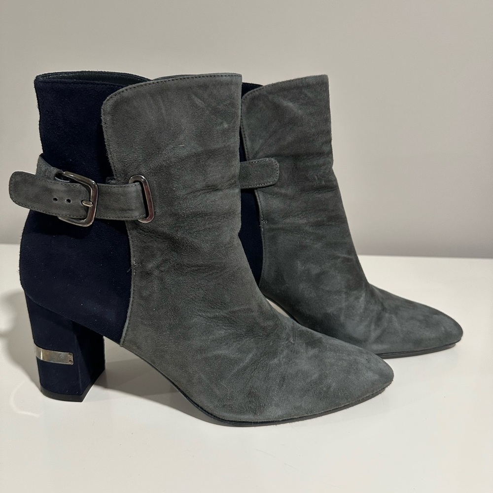Stuart Weitzman Gray / Navy Blue Ankle Boots with Chunky Heel